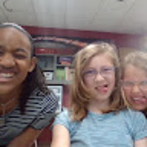 Meet your Posher, Ansley